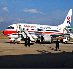 武夷山机场物流航空快运业稳步发展的原因是什么？